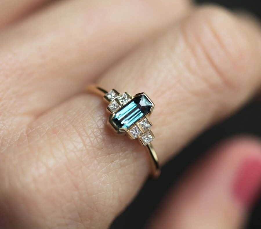 Baguette-Sapphire-Ring
