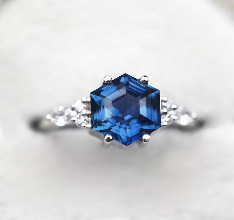 Blue-Sapphire-Diamond-Ring