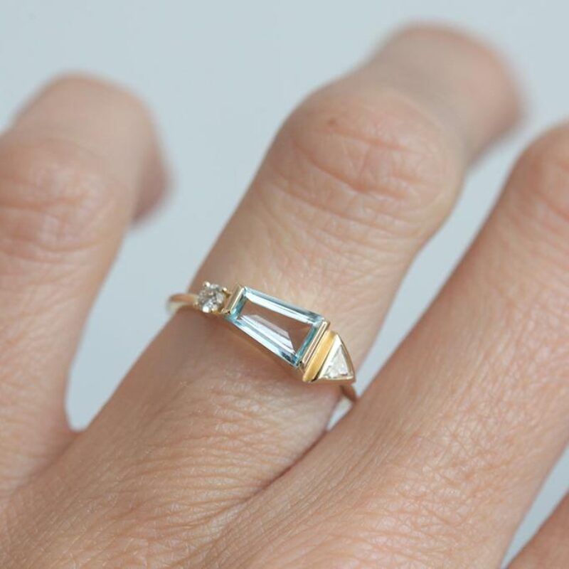 gold-band-with-trapezoid-blue-stone